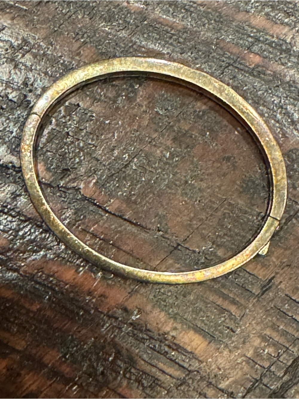 Kendra Scott Hammered Gold Bracelet - Picture 3 of 6